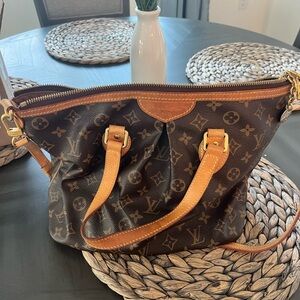 Louis Vuitton Palermo